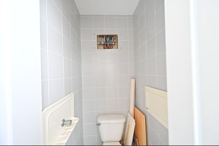 Apartamento à venda com 61m², 2 quartos e 2 vagasBanheiro de Serviço