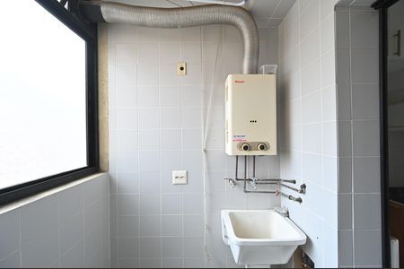 Apartamento à venda com 61m², 2 quartos e 2 vagasLavanderia