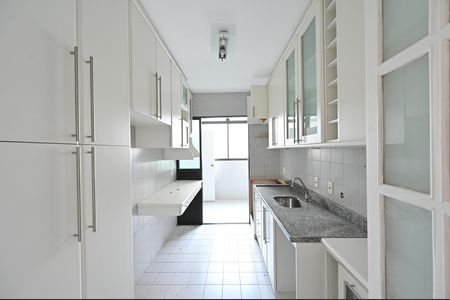 Apartamento à venda com 61m², 2 quartos e 2 vagasCozinha