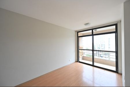 Apartamento à venda com 61m², 2 quartos e 2 vagasSala