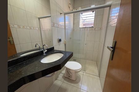 Casa para alugar com 100m², 4 quartos e 2 vagas