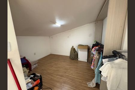 Casa para alugar com 100m², 4 quartos e 2 vagas