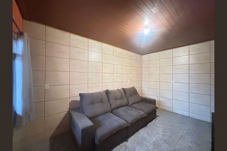 Sala de casa à venda com 3 quartos, 129m² em Rio Branco, Canoas