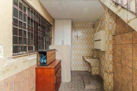 Casa para alugar com 70m², 2 quartos e 1 vaga Casa para alugar com 70m², 2 quartos e 1 vagaÁrea de Serviço