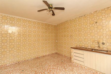 Casa para alugar com 70m², 2 quartos e 1 vaga Casa para alugar com 70m², 2 quartos e 1 vagaCozinha