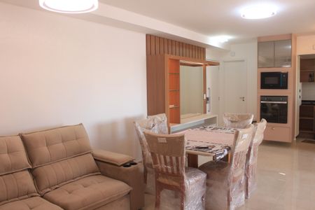 Apartamento à venda com 89m², 2 quartos e 2 vagasSala