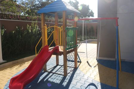 Apartamento à venda com 89m², 2 quartos e 2 vagasÁrea comum - Playground