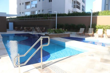 Apartamento à venda com 89m², 2 quartos e 2 vagasÁrea comum - Piscina
