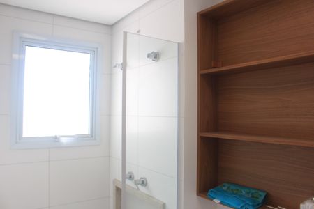 Apartamento à venda com 89m², 2 quartos e 2 vagasBanheiro da Suíte 2