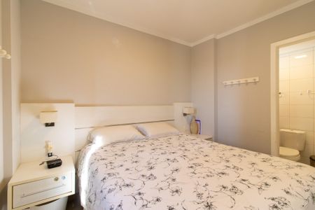 Suite de apartamento à venda com 3 quartos, 79m² em Vila Brandina, Campinas