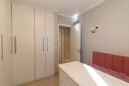 Apartamento à venda com 79m², 3 quartos e 3 vagas Apartamento à venda com 79m², 3 quartos e 3 vagasQuarto 2