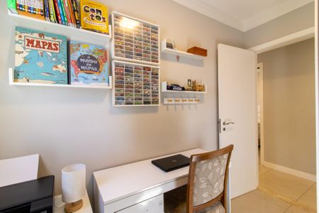 Apartamento à venda com 79m², 3 quartos e 3 vagas Apartamento à venda com 79m², 3 quartos e 3 vagasQuarto