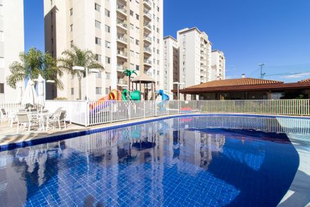 Apartamento à venda com 79m², 3 quartos e 3 vagas Apartamento à venda com 79m², 3 quartos e 3 vagasÁrea comum - Piscina