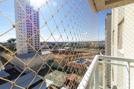 Varanda de apartamento à venda com 3 quartos, 79m² em Vila Brandina, Campinas