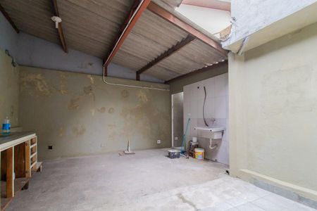 Casa para alugar com 160m², 3 quartos e 2 vagas Casa para alugar com 160m², 3 quartos e 2 vagasÁrea de serviço