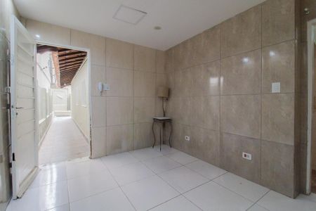 Casa para alugar com 160m², 3 quartos e 2 vagas
