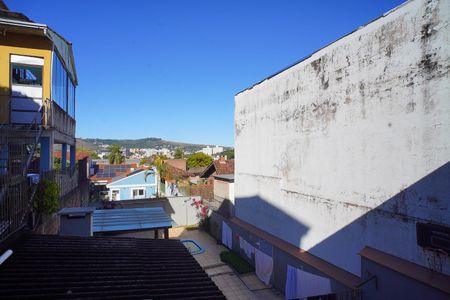 Varanda _Vista  de casa para alugar com 4 quartos, 400m² em Medianeira, Porto Alegre