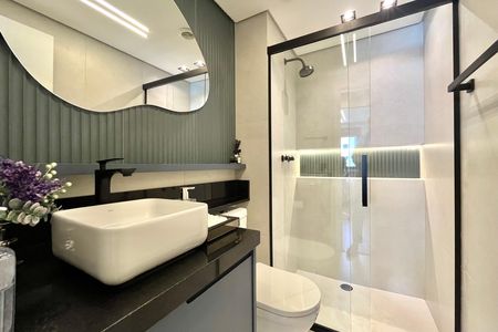Apartamento à venda com 65m², 2 quartos e 1 vaga Apartamento à venda com 65m², 2 quartos e 1 vagaBanheiro Corredor