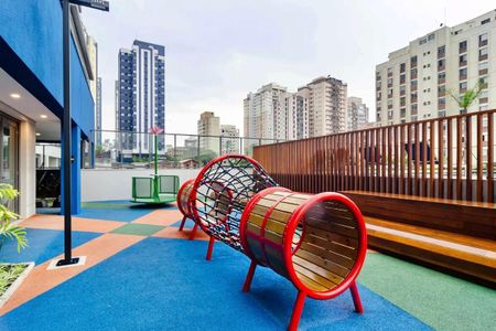 Apartamento à venda com 65m², 2 quartos e 1 vaga Apartamento à venda com 65m², 2 quartos e 1 vagaÁrea comum - Playground