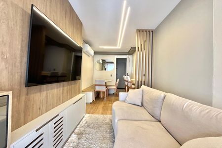 Sala de apartamento para alugar com 2 quartos, 65m² em Vila Monte Alegre, São Paulo