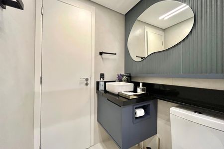 Apartamento à venda com 65m², 2 quartos e 1 vaga Apartamento à venda com 65m², 2 quartos e 1 vagaBanheiro Corredor