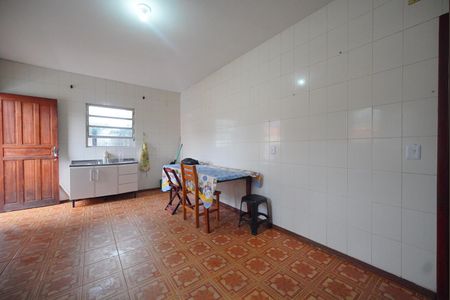 Casa para alugar com 70m², 2 quartos e 1 vagaSala/Cozinha