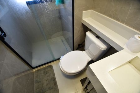 Apartamento à venda com 79m², 2 quartos e 2 vagasBanheiro Suíte