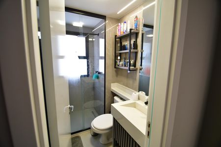 Apartamento à venda com 79m², 2 quartos e 2 vagasBanheiro Suíte