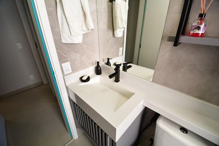 Apartamento à venda com 79m², 2 quartos e 2 vagasBanheiro Social