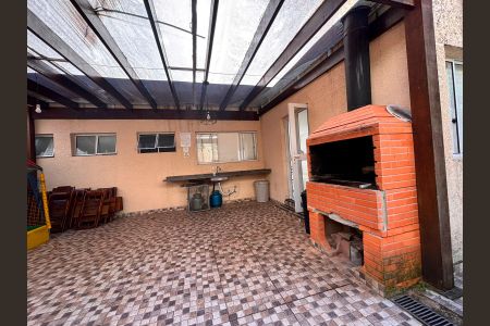 Apartamento para alugar com 46m², 2 quartos e 1 vaga Apartamento para alugar com 46m², 2 quartos e 1 vagaÁrea comum - Churrasqueira