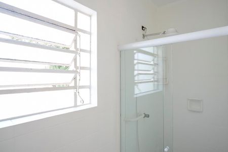 Casa para alugar com 114m², 3 quartos e 1 vagaBanheiro 1