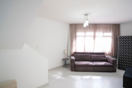 Sala de casa para alugar com 3 quartos, 114m² em Santa Maria, São Caetano do Sul