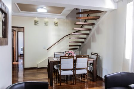 Sala 1 de apartamento à venda com 5 quartos, 120m² em Gutierrez, Belo Horizonte