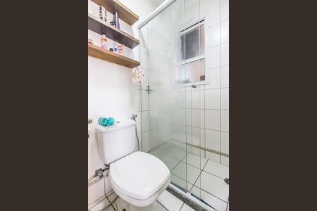 Apartamento à venda com 71m², 3 quartos e 2 vagas Apartamento à venda com 71m², 3 quartos e 2 vagasBanheiro da Suíte
