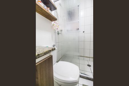 Apartamento à venda com 71m², 3 quartos e 2 vagas Apartamento à venda com 71m², 3 quartos e 2 vagasBanheiro da Suíte