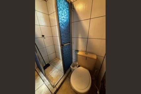 Studio para alugar com 28m², 1 quarto e sem vaga Studio para alugar com 28m², 1 quarto e sem vagaBanheiro social