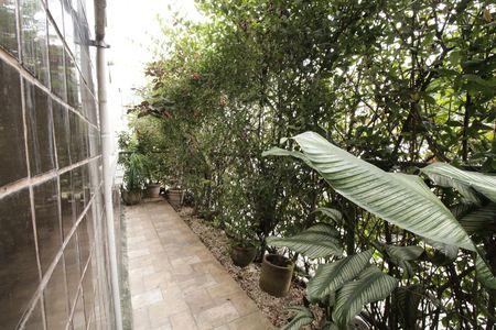 Apartamento à venda com 77m², 2 quartos e 1 vagaGarden