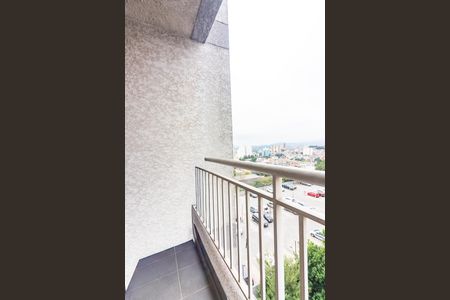 Sacada de apartamento para alugar com 2 quartos, 48m² em Quitaúna, Osasco