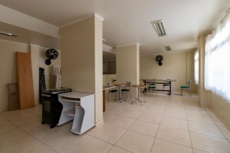 Apartamento à venda com 76m², 2 quartos e sem vaga Apartamento à venda com 76m², 2 quartos e sem vagaÁrea comum - Salão de festas