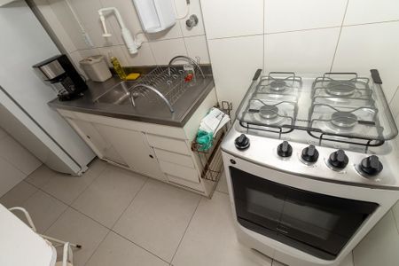 Apartamento à venda com 76m², 2 quartos e sem vaga Apartamento à venda com 76m², 2 quartos e sem vagaCozinha