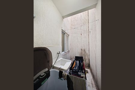 Casa de condomínio para alugar com 49m², 2 quartos e 1 vaga Casa de condomínio para alugar com 49m², 2 quartos e 1 vagaÁrea de Serviço