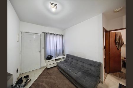 Casa de condomínio para alugar com 49m², 2 quartos e 1 vaga Casa de condomínio para alugar com 49m², 2 quartos e 1 vagaSala
