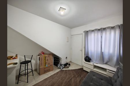 Sala de casa de condomínio para alugar com 2 quartos, 49m² em Vila Dom Pedro Ii, São Paulo