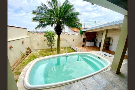 Casa à venda com 174m², 3 quartos e 4 vagas