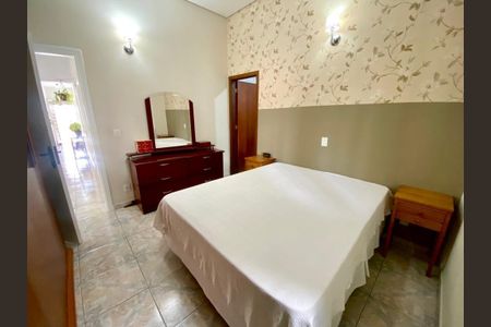 Casa à venda com 174m², 3 quartos e 4 vagas