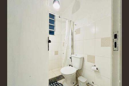 Banheiro de apartamento para alugar com 1 quarto, 38m² em Botafogo, Rio de Janeiro