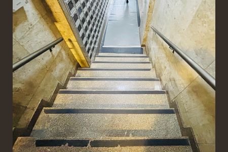 Corredor de apartamento para alugar com 1 quarto, 38m² em Botafogo, Rio de Janeiro