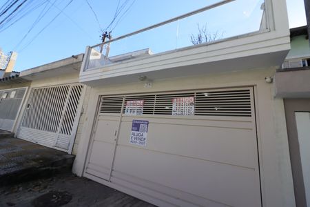 Fachada de casa para alugar com 3 quartos, 200m² em Vila Yara, Osasco