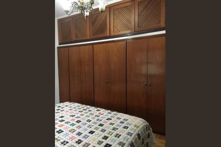 Casa à venda com 337m², 6 quartos e 10 vagas