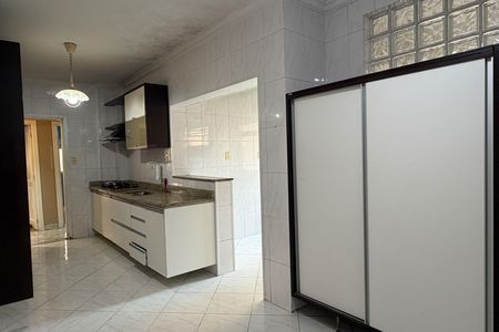 Apartamento para alugar com 140m², 3 quartos e 1 vaga Apartamento para alugar com 140m², 3 quartos e 1 vagaCozinha